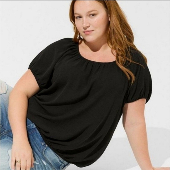 🍂🍁NWT TORRID 2x  Seersucker Surplice Back Short Sleeve Top - Picture 2 of 7